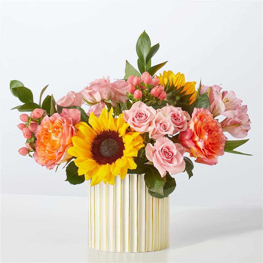 Sun's Out Bouquet – Flowers By Elena, Methuen MA