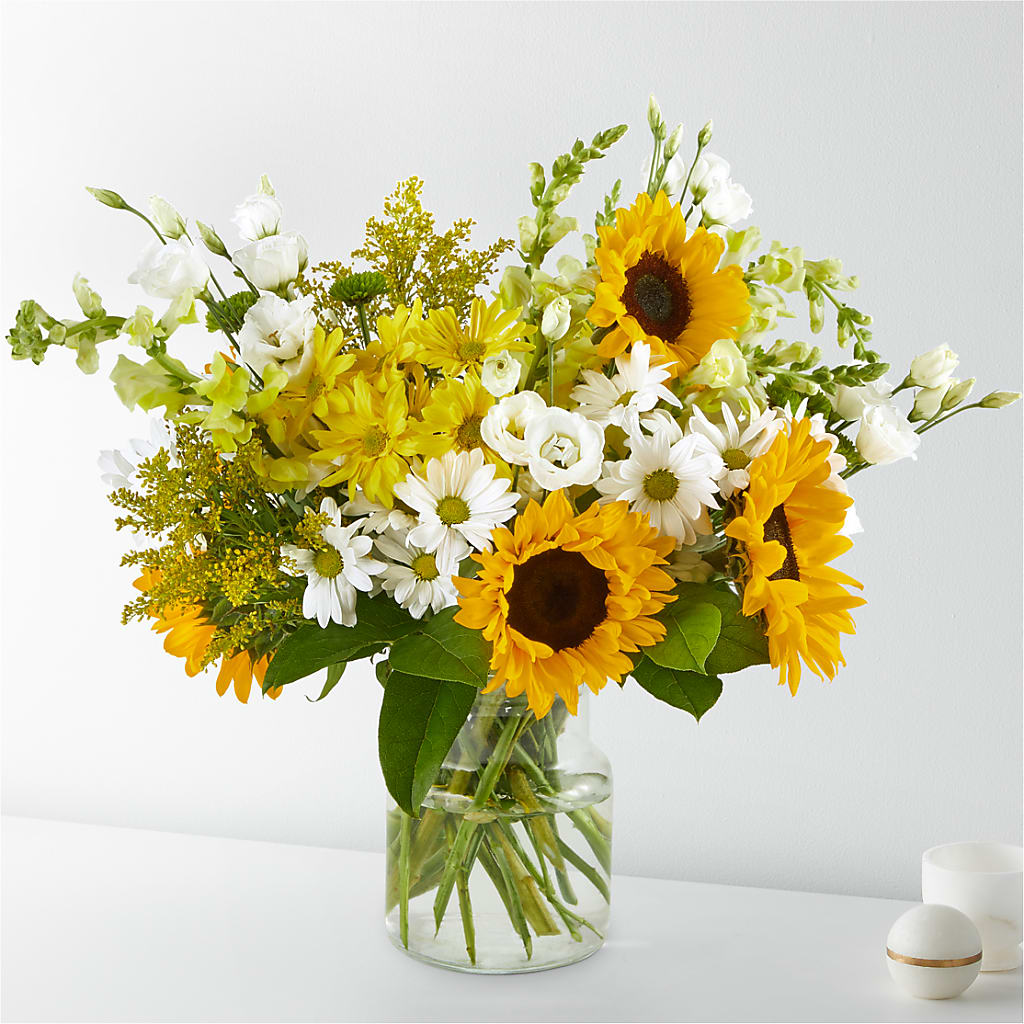 Hello Sunshine Bouquet – Flowers By Elena, Methuen MA