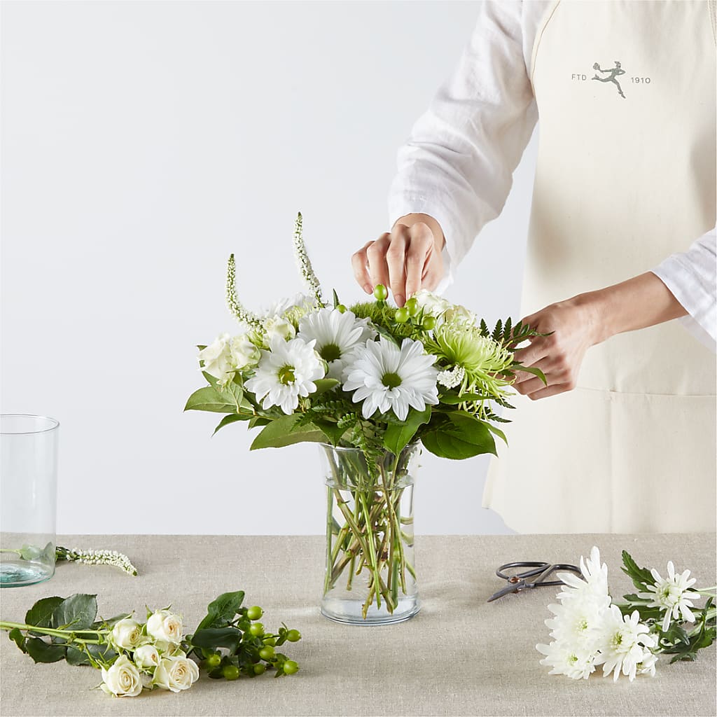 Irish Garden - A Florist Original – Flowers By Elena, Methuen MA