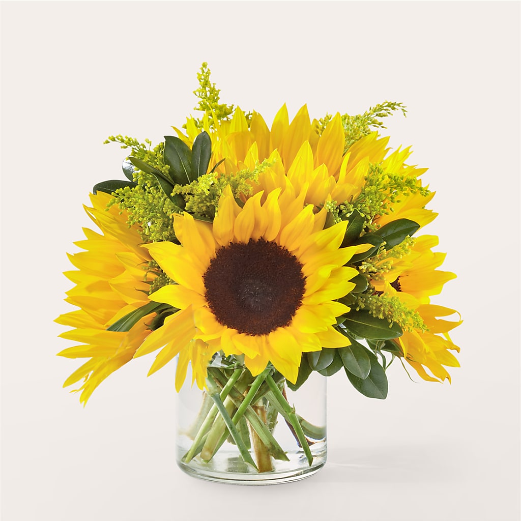 Beaming Sunflower Bouquet – Flowers By Elena, Methuen MA