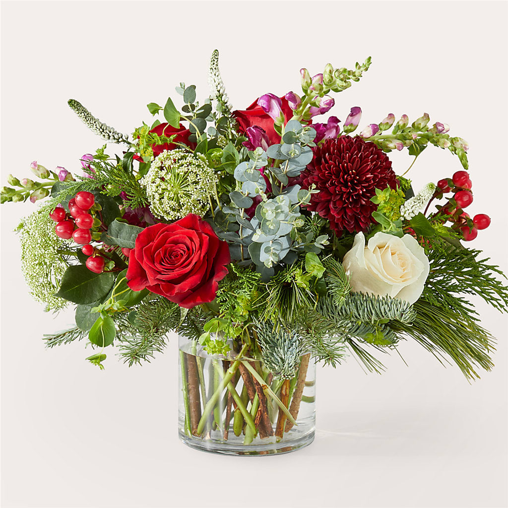 Cranberry Fizz Bouquet – Flowers By Elena, Methuen MA
