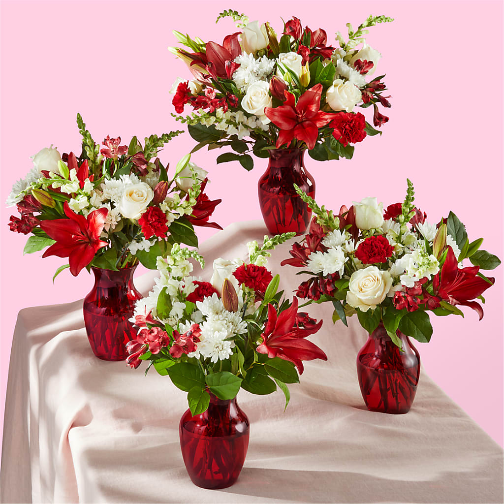 Dinner & a Show Bouquet –  Flowers By Elena, Methuen MA