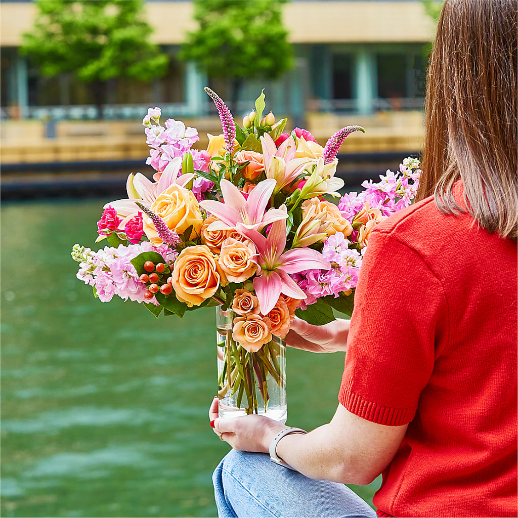 Bisous Bouquet –  Flowers By Elena, Methuen MA